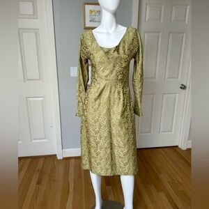 Tailor Made Green wiggle dress, vintage style